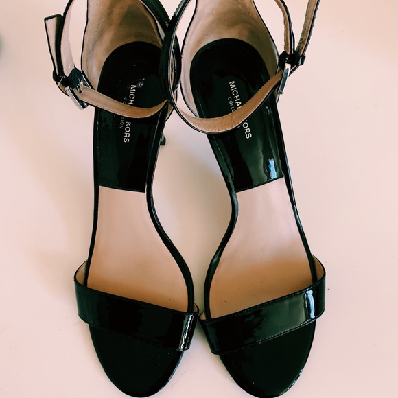 Michael Kors Shoes - Michael Kors Heels 👠